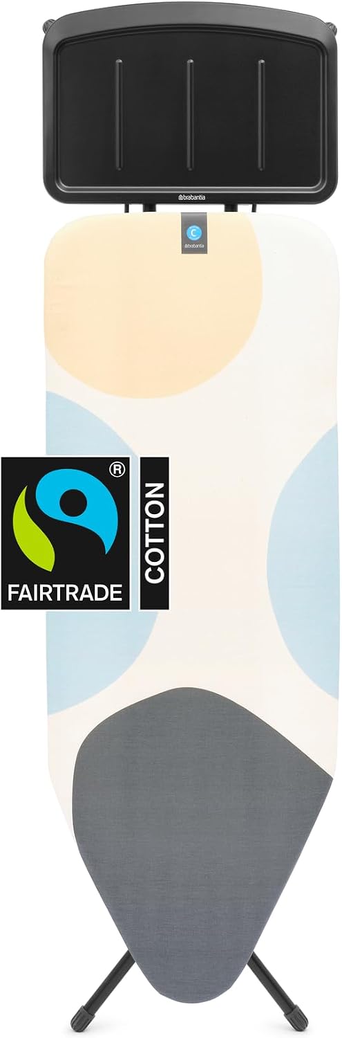 La table de repassage dispose d'une partie textile en coton et d'une surface de travail elargie